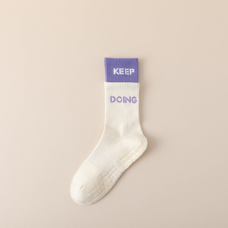 Fashionable sports socks, women yoga socks, non-slip women socks